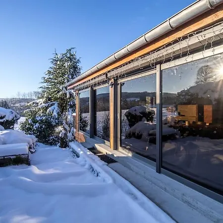 Horská chata Petillant Aux 3 Etangs Avec Spa, Sauna Et Veranda *