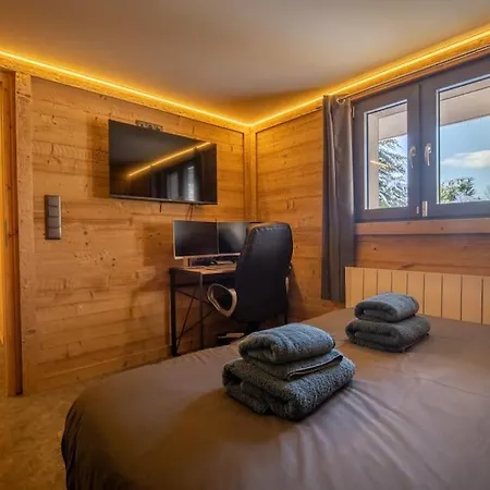 Pétillant Aux 3 étangs Avec Spa, Sauna Et Véranda Chalet Gerbépal