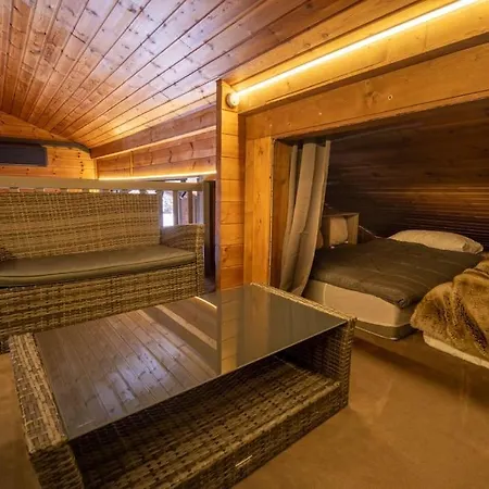 Pétillant Aux 3 étangs Avec Spa, Sauna Et Véranda Chalet