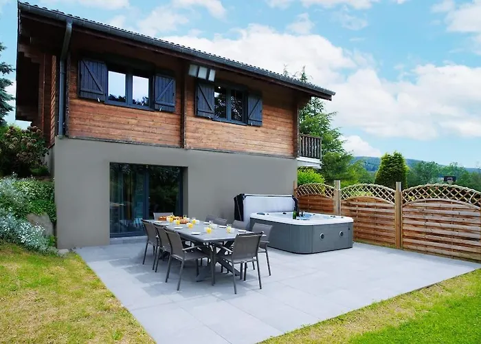 Petillant Aux 3 Etangs Avec Spa, Sauna Et Veranda Gerbépal